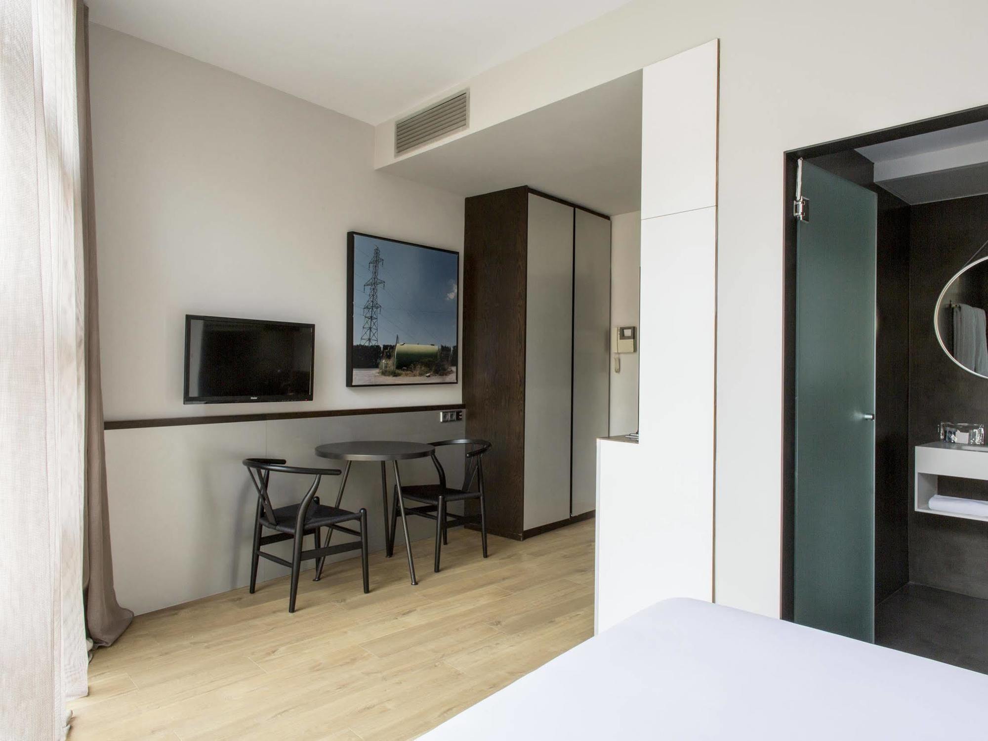 Allada 3* Aparthotel Barcellona